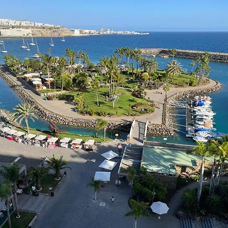 Anfi Puerto 度假居