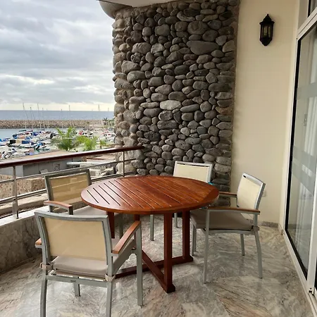 度假居 Anfi Puerto *